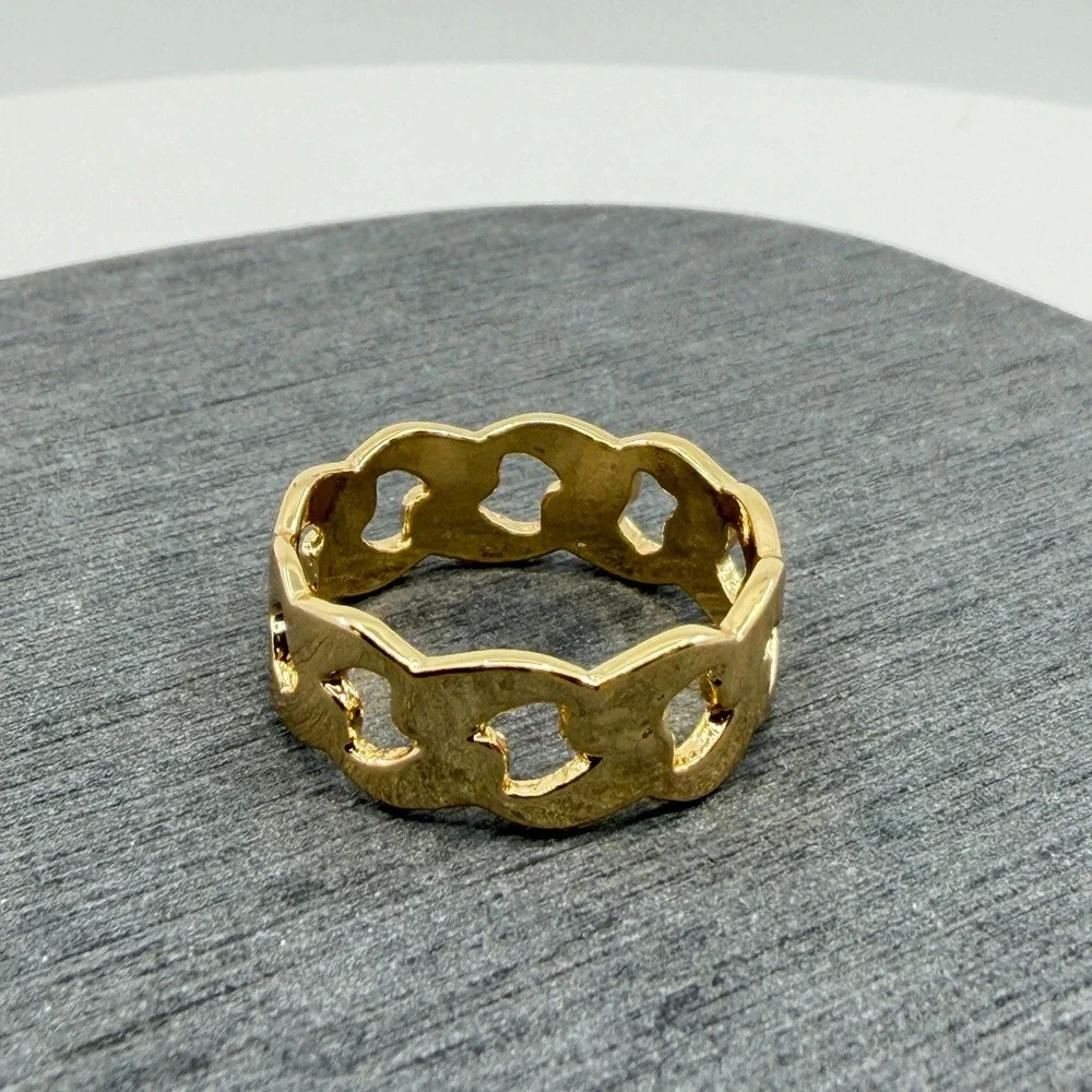Y2K Gold Tone Cutout Link Band Ring Stackable Minimalist Fashion Jewelry Gift